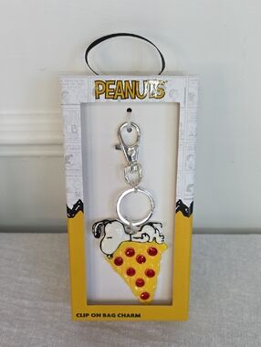 Peanuts Snoopy Pizza Slice Clip-On Bag Charm